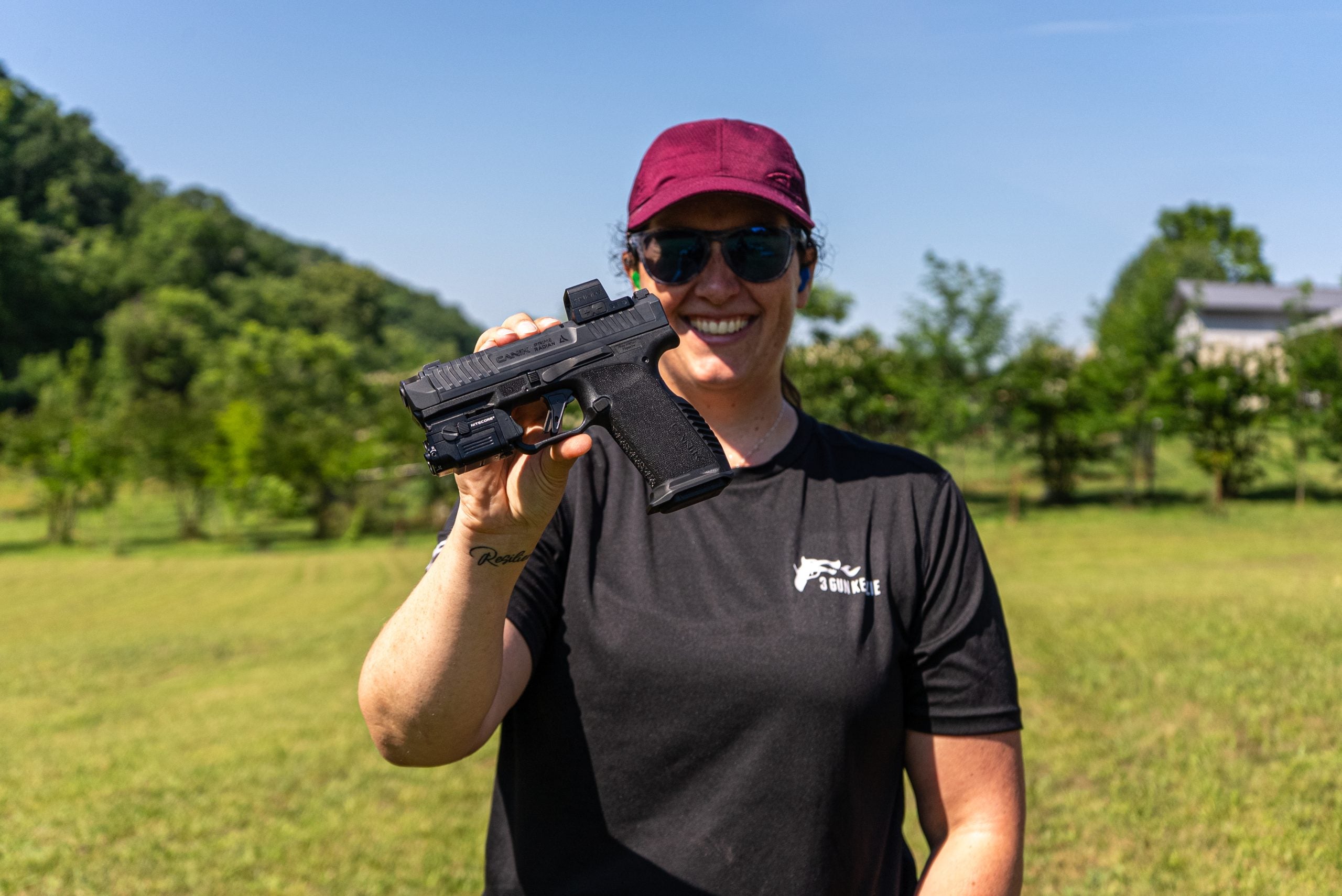 CANiK Prime Radian Review: A Comped Carry Gun Cheat Code